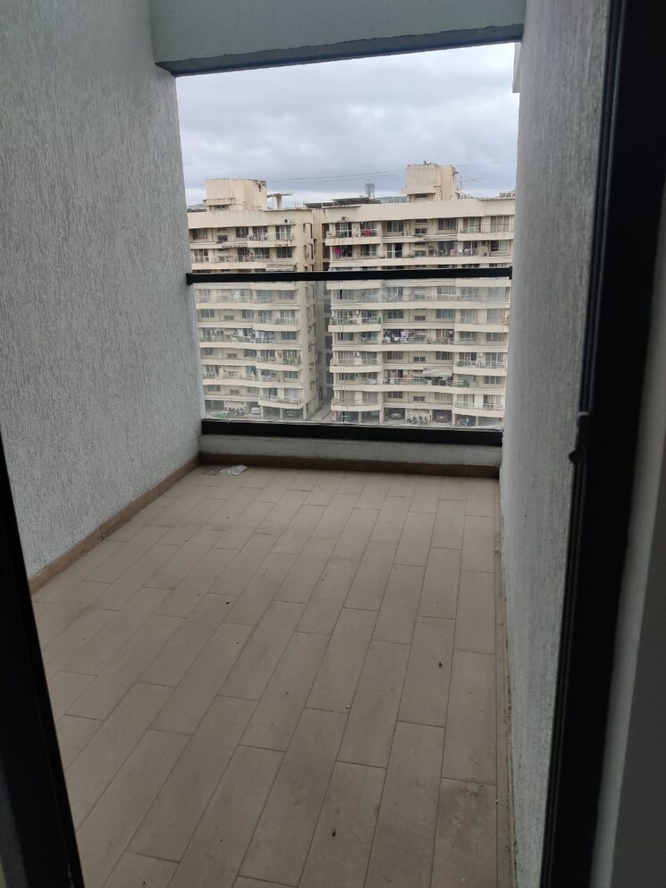 Balcony, rk-majestic 3 Bedroom 1500 Sq.Ft. Apartment In Bavdhan Pune 9428710