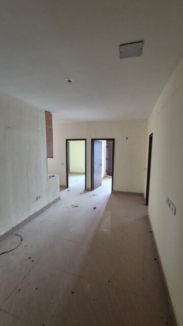 Room in 2 BHK Apartment at MVN The Athens, Sohna Sector 5 – for Sale