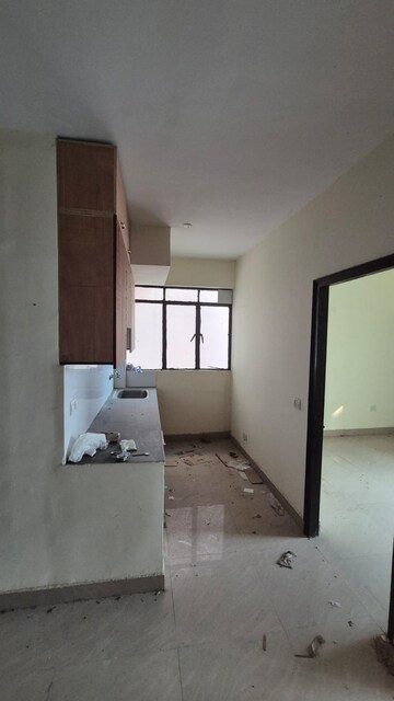 Room in 2 BHK Apartment at MVN The Athens, Sohna Sector 5 – for Sale