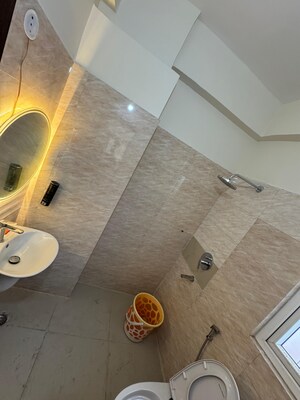 Furnished Amenities in 3 BHK Apartment at Mahagun Mezzaria, Sector 78 – for Rent