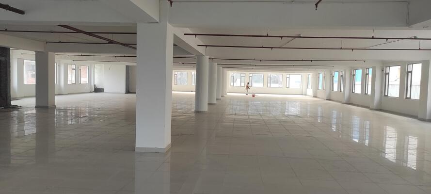Office Space For Rent in Sector 65