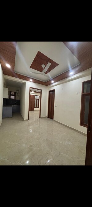 Room in 1 BHK Builder Floor at Saket – for Rent