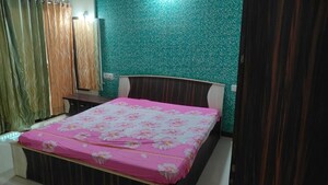 Bedroom in 3 BHK Apartment at Gota – for Rent