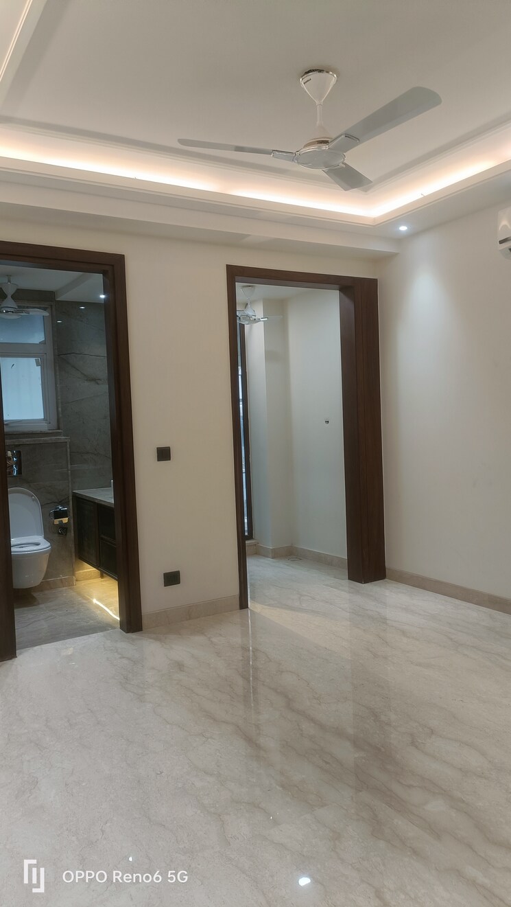 undefined, safdarjung development area 3 Bedroom 200 Sq.Yd. Builder Floor In Safdarjung Development Area Delhi 9428779