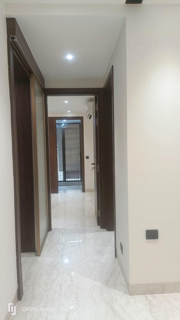 undefined, safdarjung development area 3 Bedroom 200 Sq.Yd. Builder Floor In Safdarjung Development Area Delhi 9428779