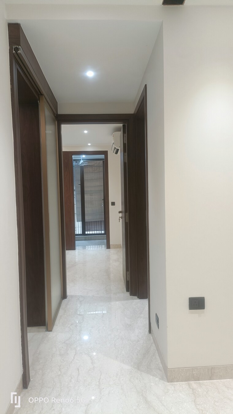 undefined, safdarjung development area 3 Bedroom 200 Sq.Yd. Builder Floor In Safdarjung Development Area Delhi 9428779