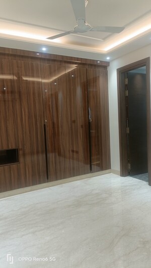 Bedroom in 3 BHK Builder Floor at Safdarjung Development Area – for Rent