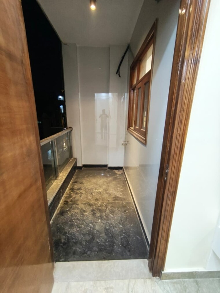 undefined, rohini sector 21 3 Bedroom 1100 Sq.Ft. Builder Floor In Rohini Sector 21 Delhi 9428815