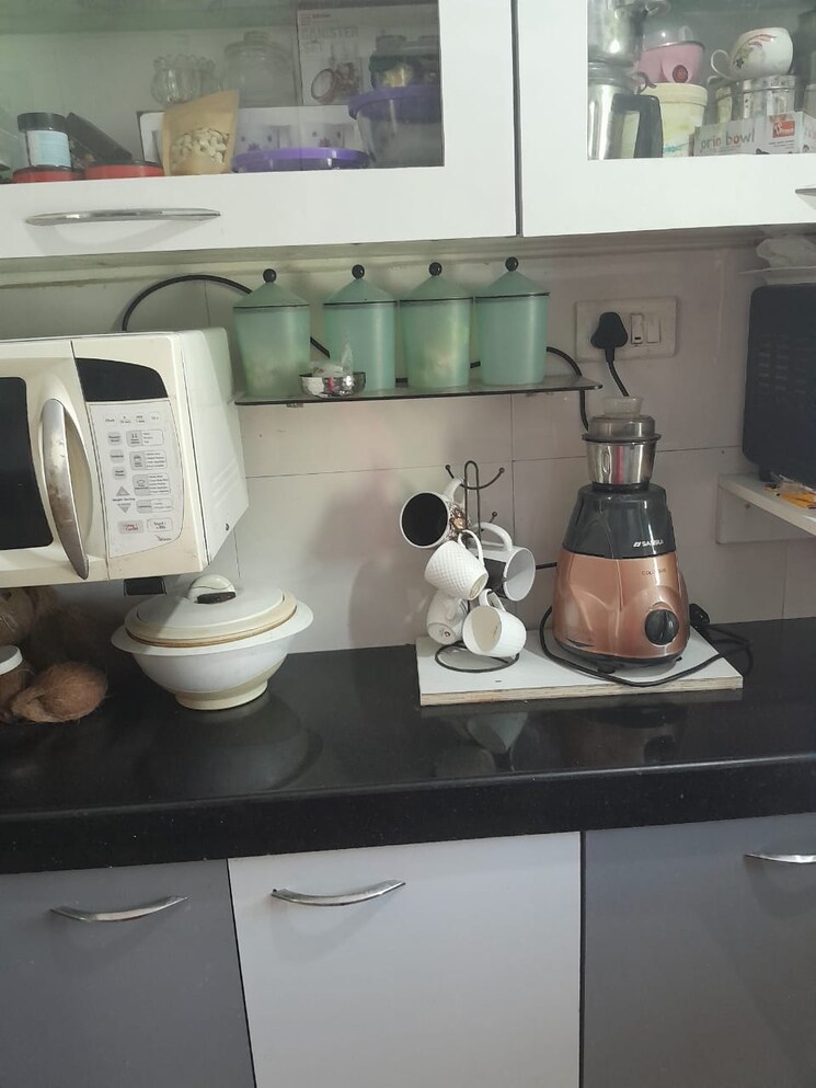 Team Area, vihang-valley-rio 1 Bedroom 425 Sq.Ft. Apartment In Kasarvadavali Thane 9428807