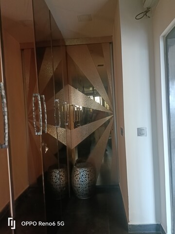 Furnished Amenities in 3 BHK Builder Floor at Greater Kailash ii – for Rent