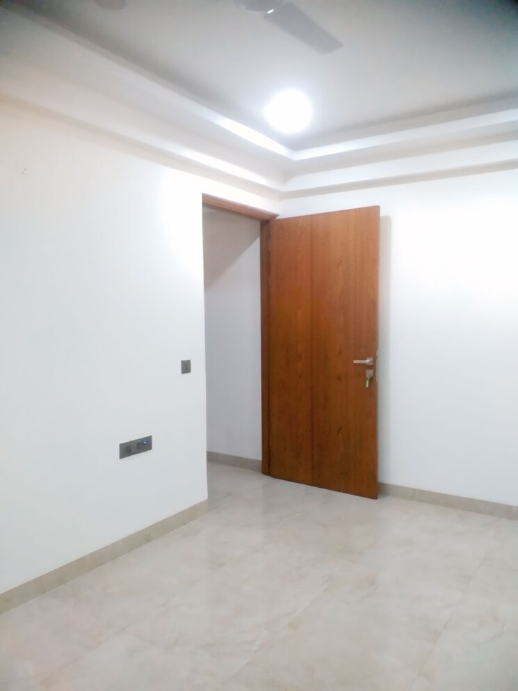 Bedroom, east patel nagar 3 Bedroom 1670 Sq.Ft. Builder Floor In East Patel Nagar Delhi 9428892