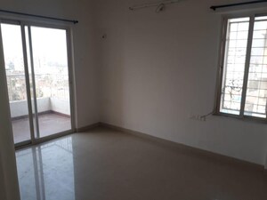 Room in 3 BHK Apartment at Kakkad Madhuban, Balewadi – for Rent