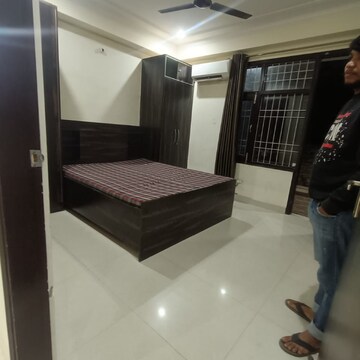 Living Room in 1 BHK Builder Floor at Sector 21 – for Rent