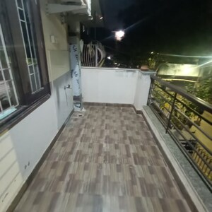 Balcony in 1 BHK Builder Floor at Sector 21 – for Rent
