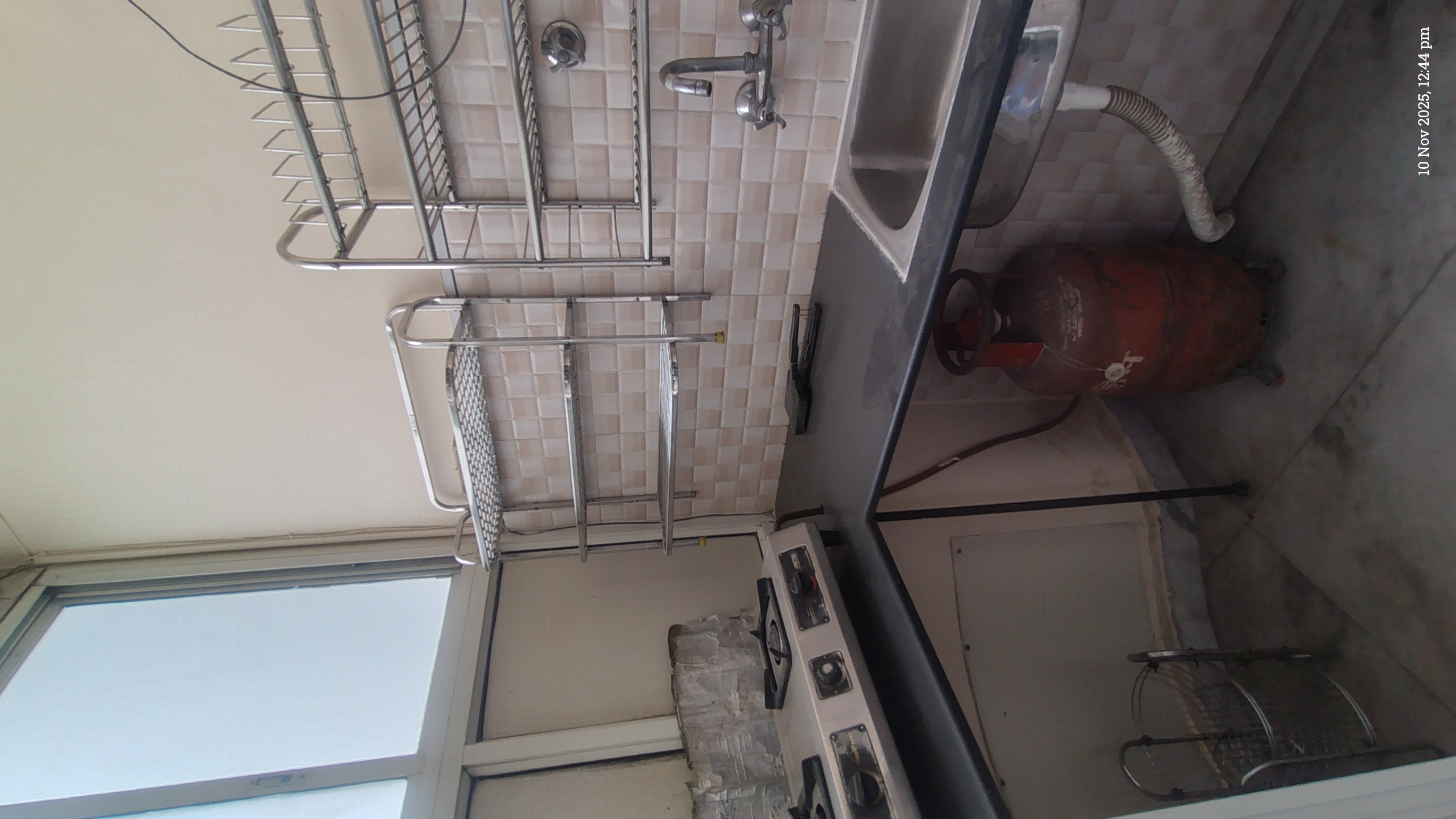 1 Rk  225 Sq.Ft. Independent House in Huda Market