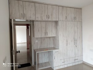 Room in 3 BHK Builder Floor at Emaar Emerald Floors, Sector 65 – for Rent