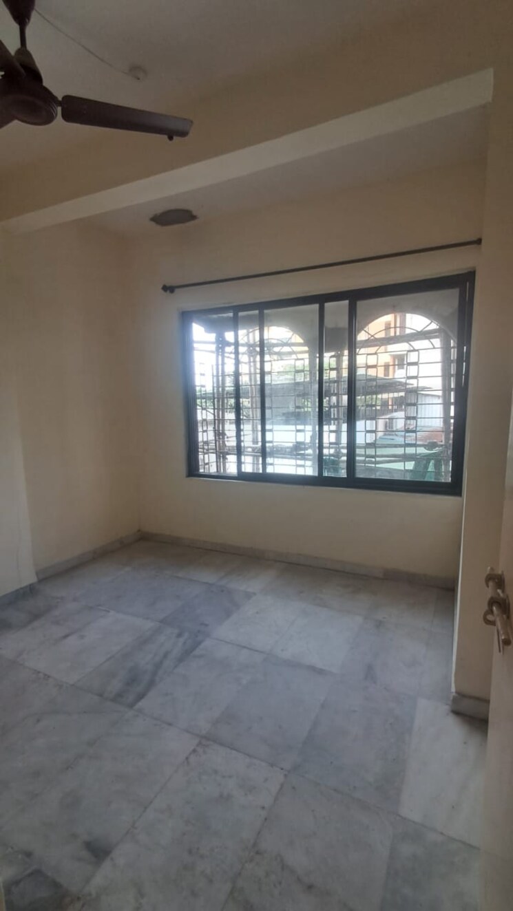 Room, land-view-chs 2 Bedroom 545 Sq.Ft. Apartment In Vashi Sector 14 Navi Mumbai 9428909