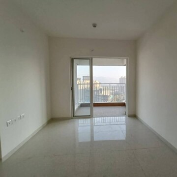 2 BHK Apartment For Sale in Lodha Amara, Kolshet Road