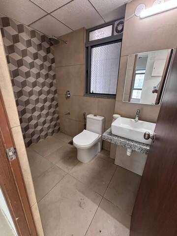 Attached Bathroom in 3.5 BHK Apartment at Kalpataru Immensa, Kolshet Road – for Rent