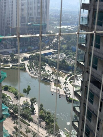  3.5 BHK Apartment at Kalpataru Immensa, Kolshet Road – for Rent