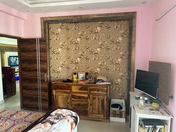 Furnished Amenities in 3.5 BHK Apartment at Paramount Emotions, Sector 1 Greater Noida – for Rent