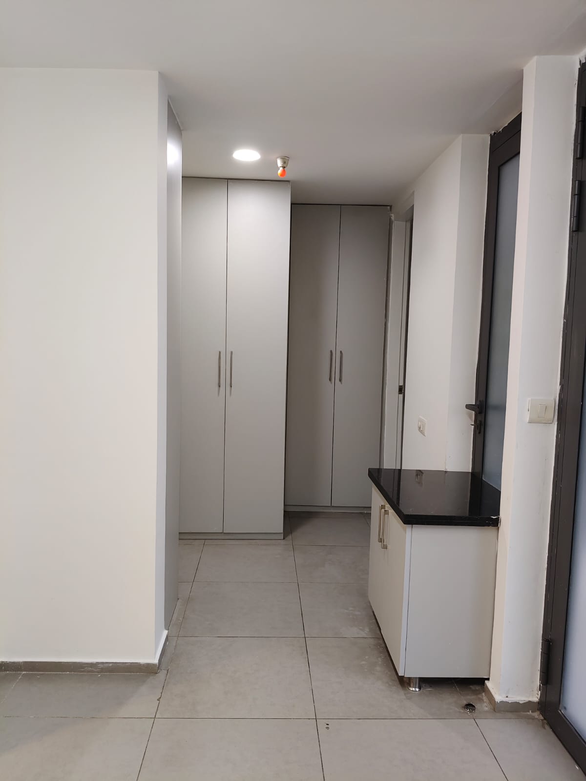 2 BHK 1500 Sq.Ft. Apartment in Ambience Island