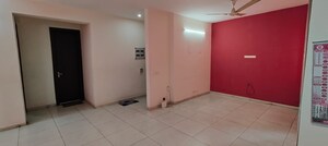 Room in 3 BHK Apartment at Motiaz Royal Citi, Ambala Highway – for Rent
