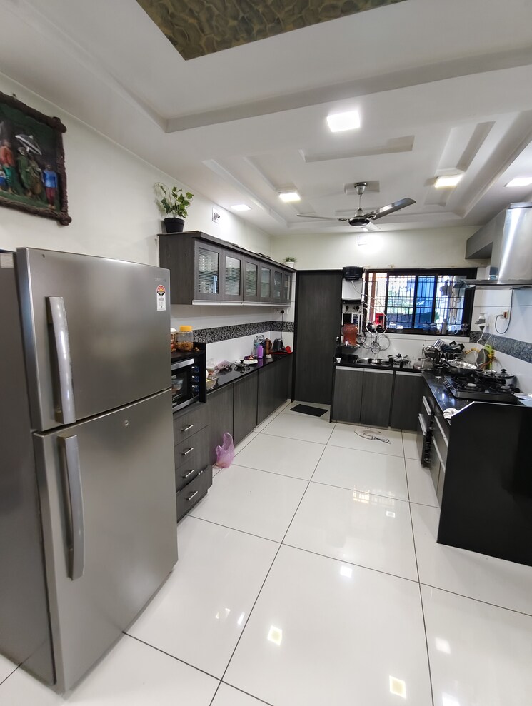 Kitchen, gotri road 3 Bedroom 1850 Sq.Ft. Apartment In Gotri Road Vadodara 9429085