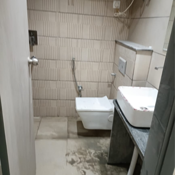 Bathroom in 1 RK Builder Floor at Sector 21 – for Rent