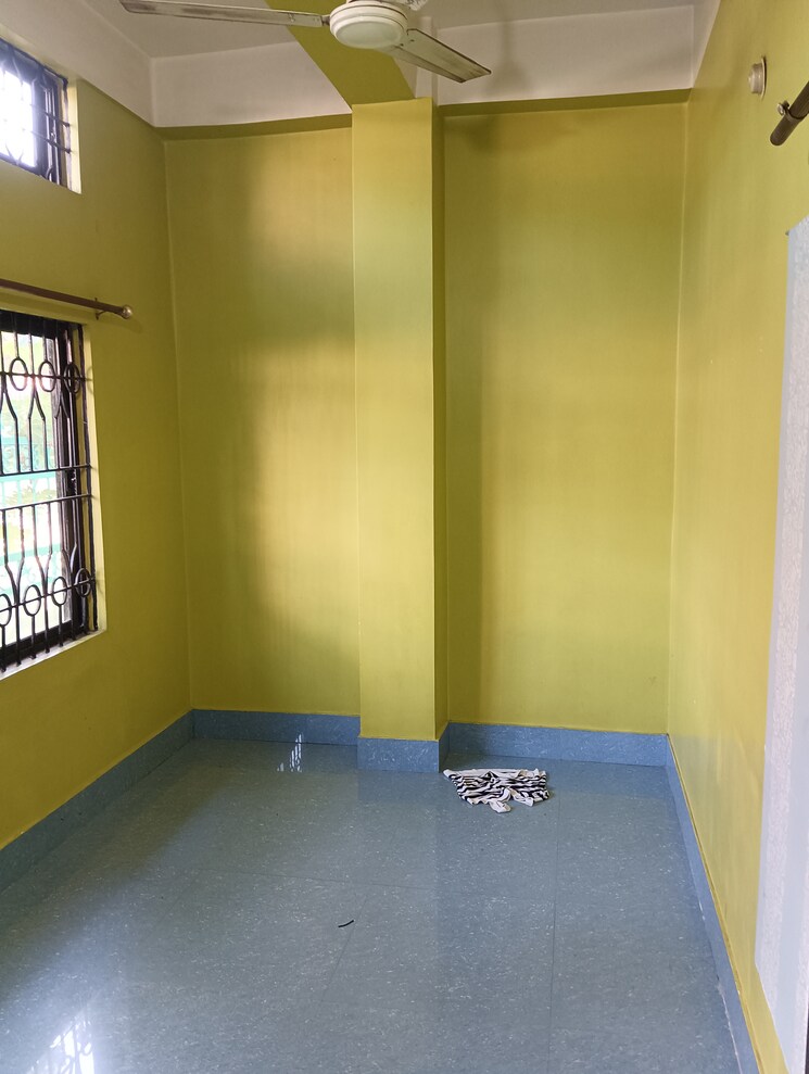 Room, borbari 1 Bedroom 450 Sq.Ft. Villa In Borbari Guwahati 9429100