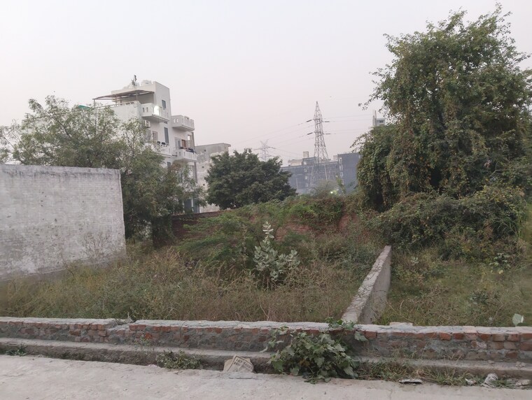 undefined, siddharth vihar  100 Sq.Yd. Plot In Siddharth Vihar Ghaziabad 9429078