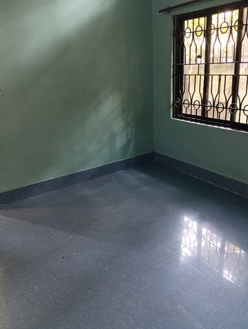 Room in 1 BHK Villa at Borbari – for Rent