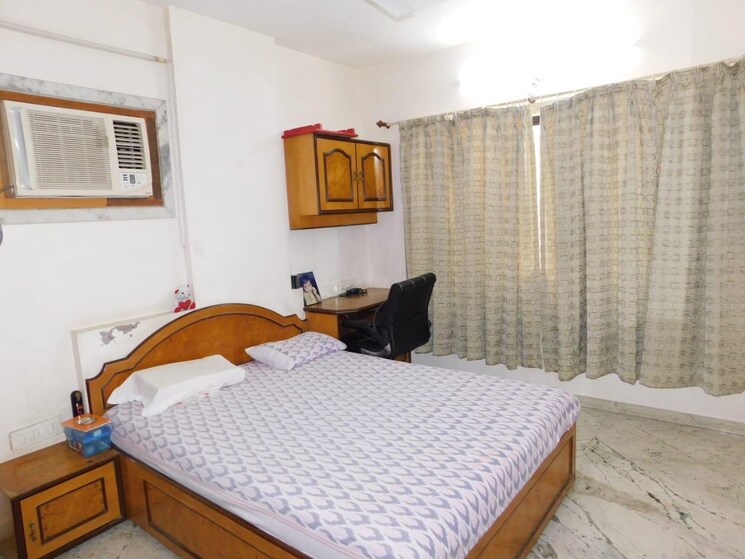 Bedroom, priti-paradise 2 Bedroom 775 Sq.Ft. Apartment In Vile Parle West Mumbai 9429089