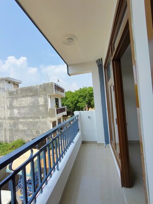 Balcony in 1.5 BHK Builder Floor at Saket – for Rent