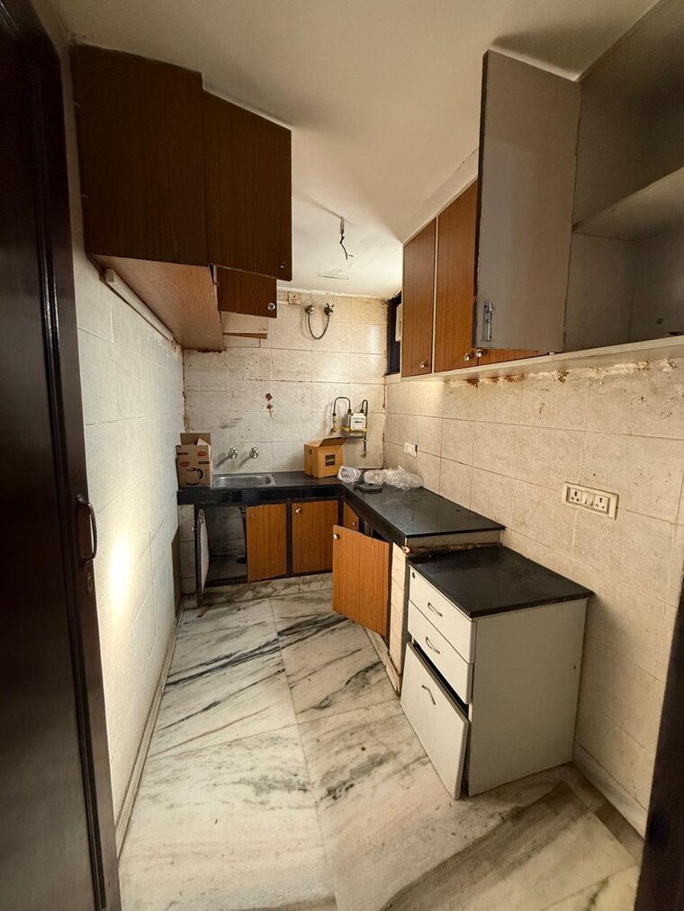 Kitchen, greater kailash ii 2 Bedroom 1200 Sq.Ft. Builder Floor In Greater Kailash ii Delhi 9429101