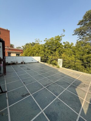 Terrace in 2 BHK Builder Floor at Greater Kailash ii – for Rent