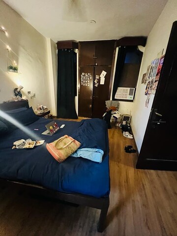 Bedroom in 3 BHK Builder Floor at Panchsheel Park – for Rent