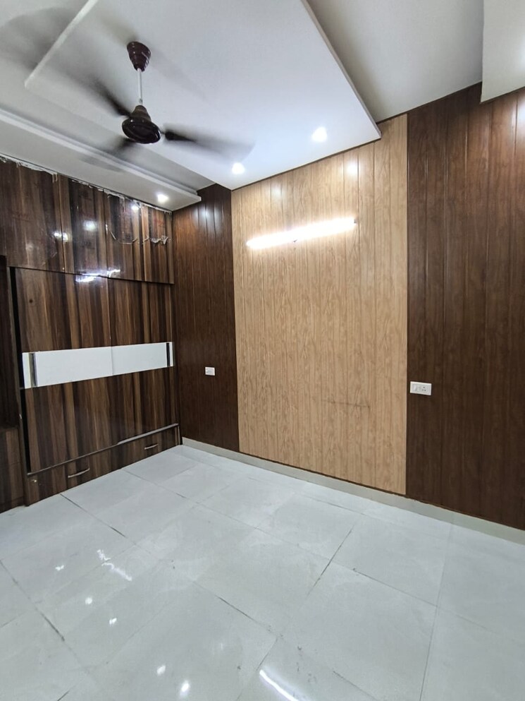 Room, prabhat-enclave-ghazipur 3 Bedroom 1800 Sq.Ft. Apartment In Ghazipur Zirakpur 9429153