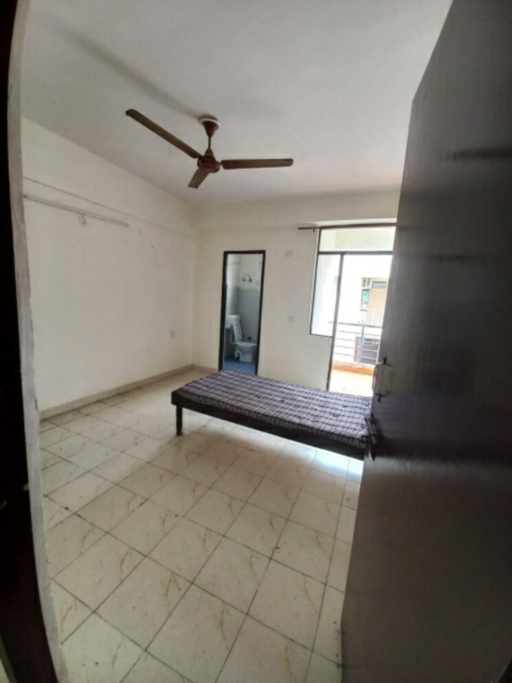 Bathroom, ninex-rmg-residency 2 Bedroom 700 Sq.Ft. Apartment In Sector 37c Gurgaon 9429158