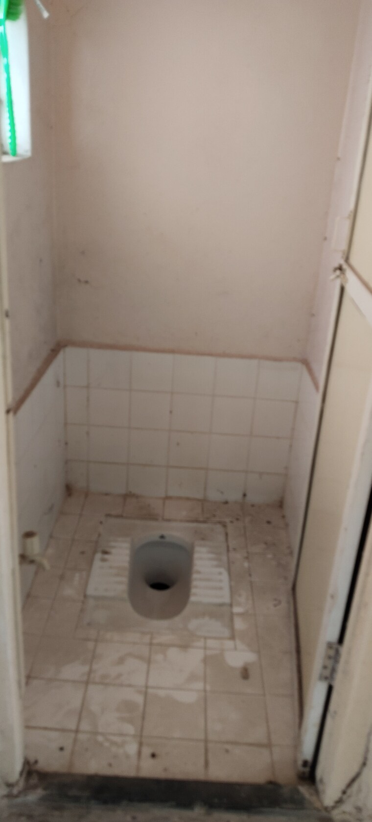 Bathroom, erandavane-chs 2 Bedroom 1000 Sq.Ft. Apartment In Erandwane Pune 9429187