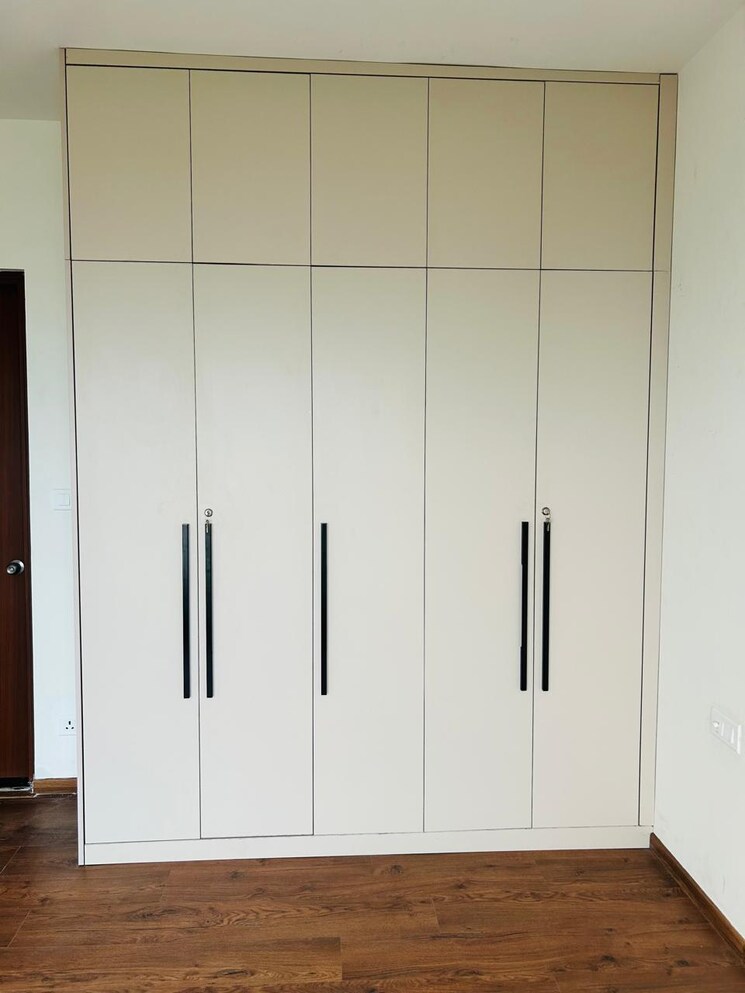 Room, hero-homes-phase-2 3 Bedroom 1389 Sq.Ft. Apartment In Sector 104 Gurgaon 9429125