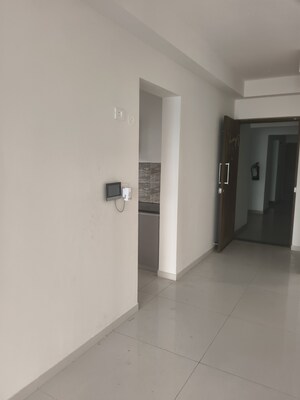 Room in 3 BHK Apartment at Hero Homes Phase 2, Sector 104 – for Rent