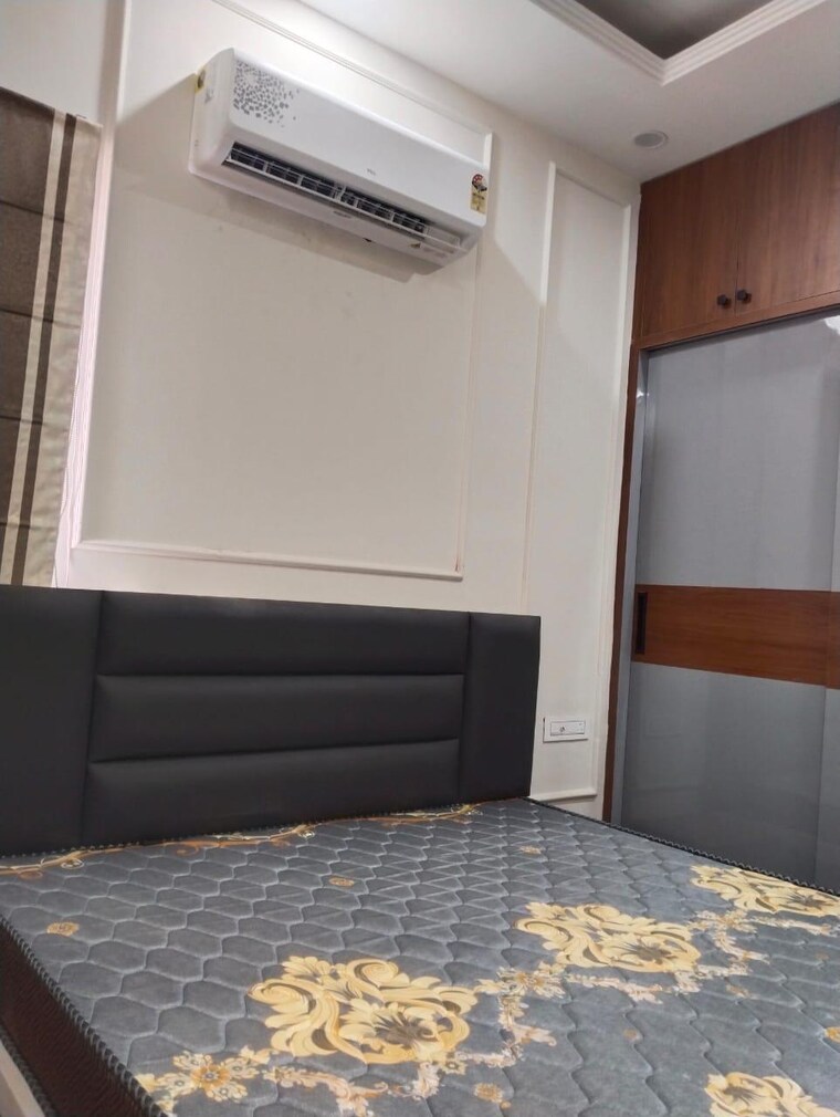 undefined, vip road 2 Bedroom 1650 Sq.Ft. Villa In Vip Road Zirakpur 9429275