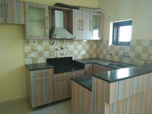 Kitchen in 2.5 BHK Builder Floor at Sector 46 – for Rent