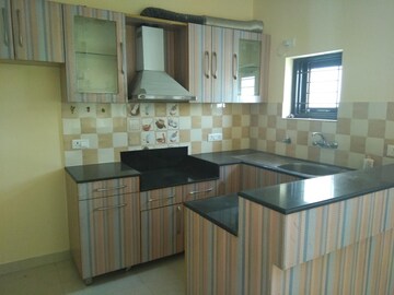 Kitchen in 2.5 BHK Builder Floor at Sector 46 – for Rent