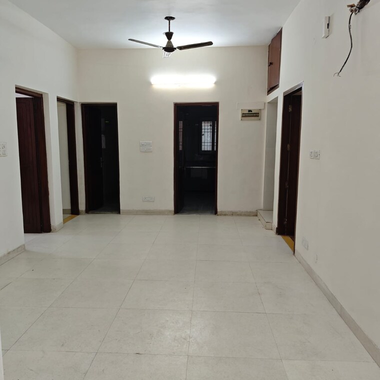 Room, alaknanda 3 Bedroom 1550 Sq.Ft. Apartment In Alaknanda Delhi 9429306