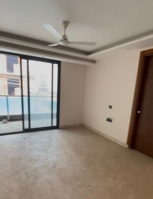 3 BHK Builder Floor For Rent in Sector 43