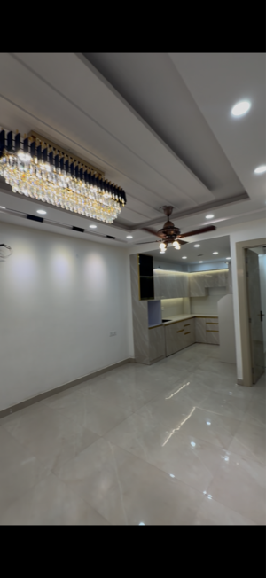 Room in 3 BHK Builder Floor at West Delhi – for Sale