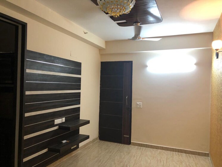 Room, gaur-city-2 2 Bedroom 985 Sq.Ft. Apartment In Gaur City 2 Greater Noida 9429331