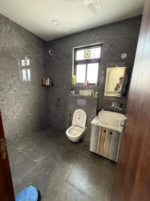 Master Bedroom in 1 BHK Builder Floor at Chattarpur – for Rent